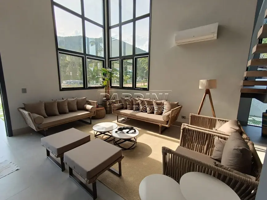 Foto 6 de Casa de Condomínio com 5 quartos à venda, 330m2 em Ubatuba - SP