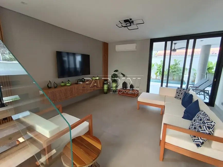 Foto 8 de Casa de Condomínio com 5 quartos à venda, 330m2 em Ubatuba - SP