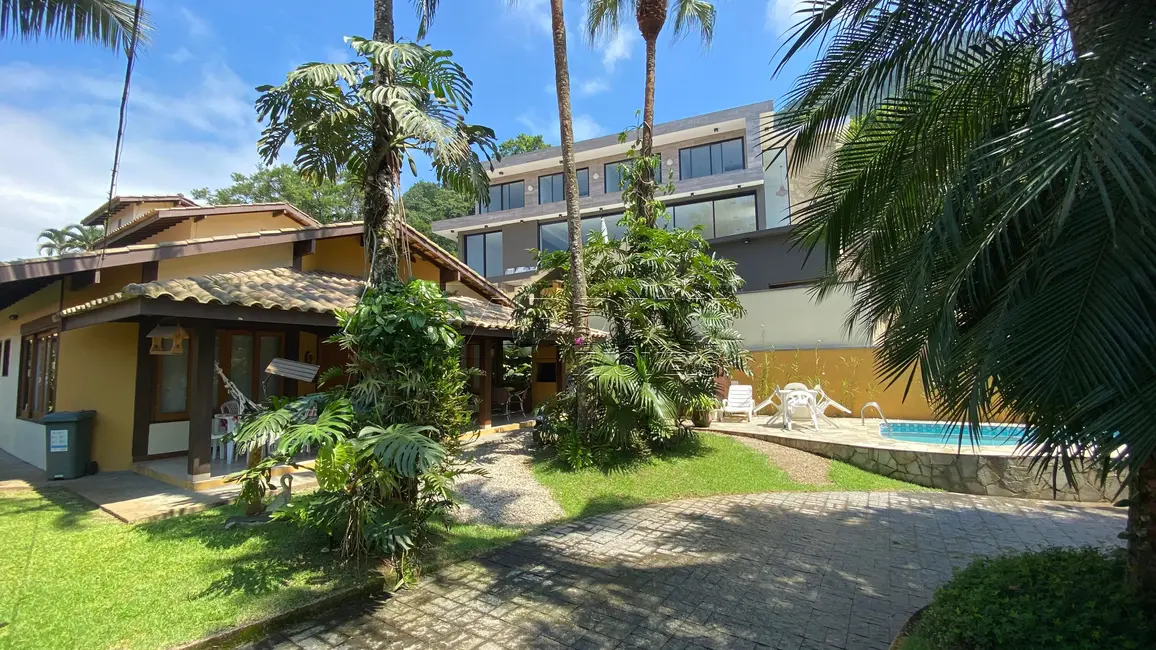 Foto 6 de Casa de Condomínio com 4 quartos à venda, 250m2 em Ubatuba - SP