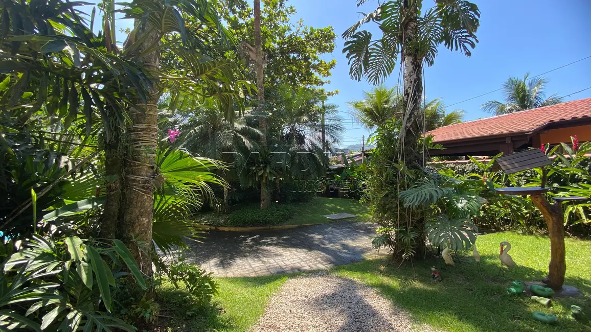 Foto 5 de Casa de Condomínio com 4 quartos à venda, 250m2 em Ubatuba - SP