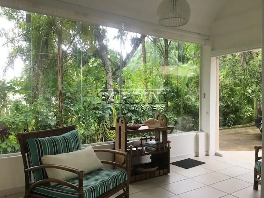 Casa com 5 quartos à venda, 155m2 em Ubatuba - SP - imagem 3 Foto 3 de Casa com 5 quartos à venda, 155m2 em Ubatuba - SP