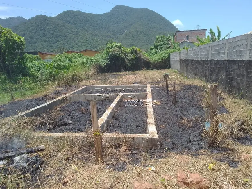 Foto 1 de Terreno / Lote à venda, 300m2 em Ubatuba - SP