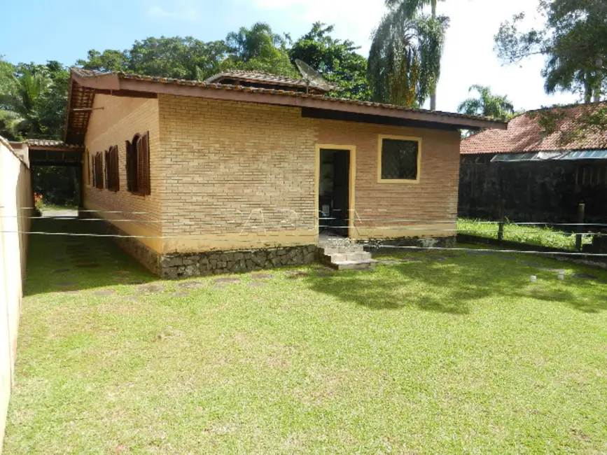 Foto 3 de Casa de Condomínio com 3 quartos à venda, 213m2 em Ubatuba - SP