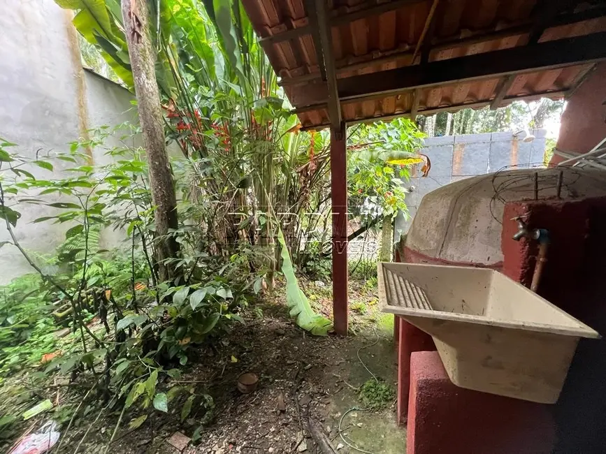 Foto 6 de Casa com 3 quartos à venda, 84m2 em Ubatuba - SP