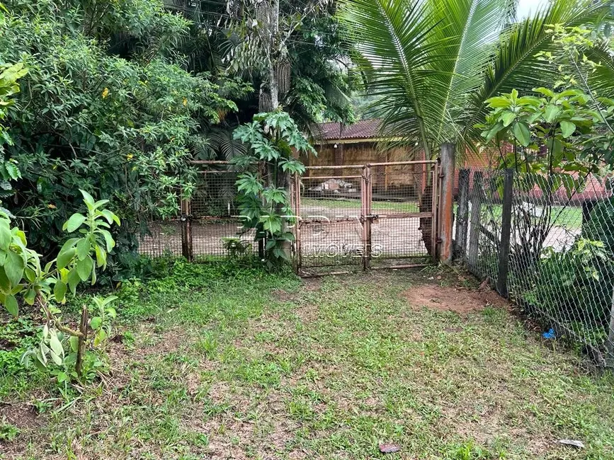 Foto 2 de Casa com 3 quartos à venda, 84m2 em Ubatuba - SP
