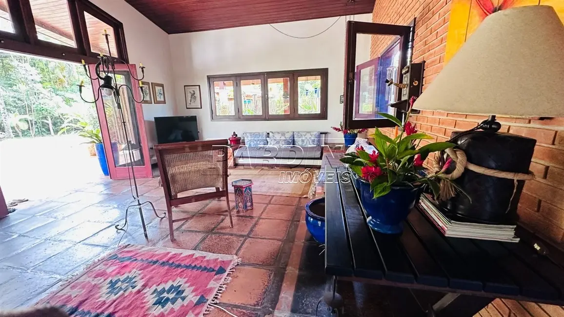 Foto 7 de Casa de Condomínio com 4 quartos à venda, 252m2 em Ubatuba - SP