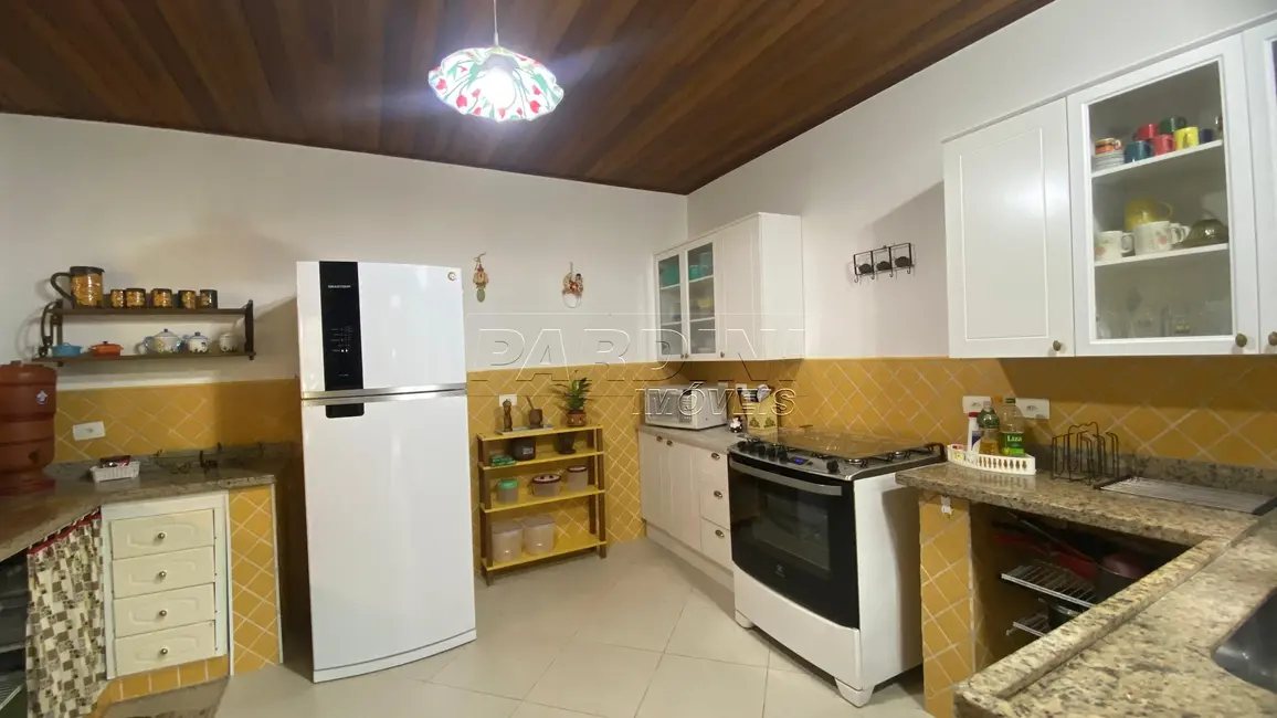 Foto 8 de Casa de Condomínio com 4 quartos à venda, 180m2 em Ubatuba - SP