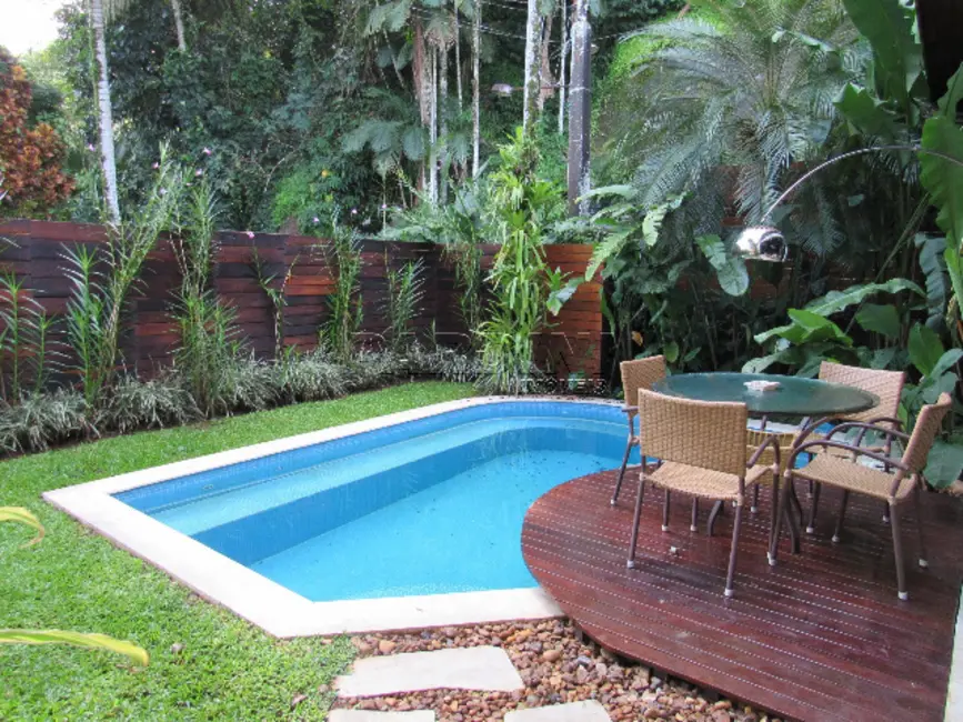 Foto 6 de Casa de Condomínio com 6 quartos à venda, 200m2 em Ubatuba - SP