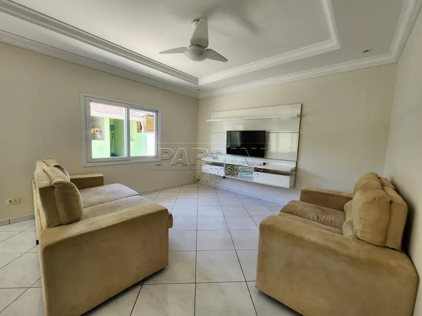 Foto 8 de Casa com 5 quartos à venda, 228m2 em Ubatuba - SP