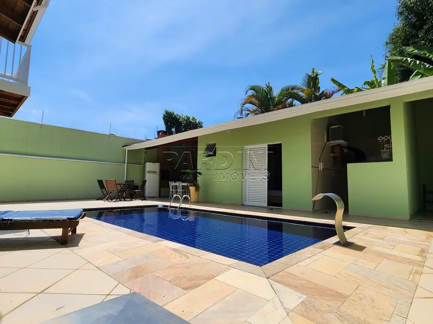 Foto 2 de Casa com 5 quartos à venda, 228m2 em Ubatuba - SP
