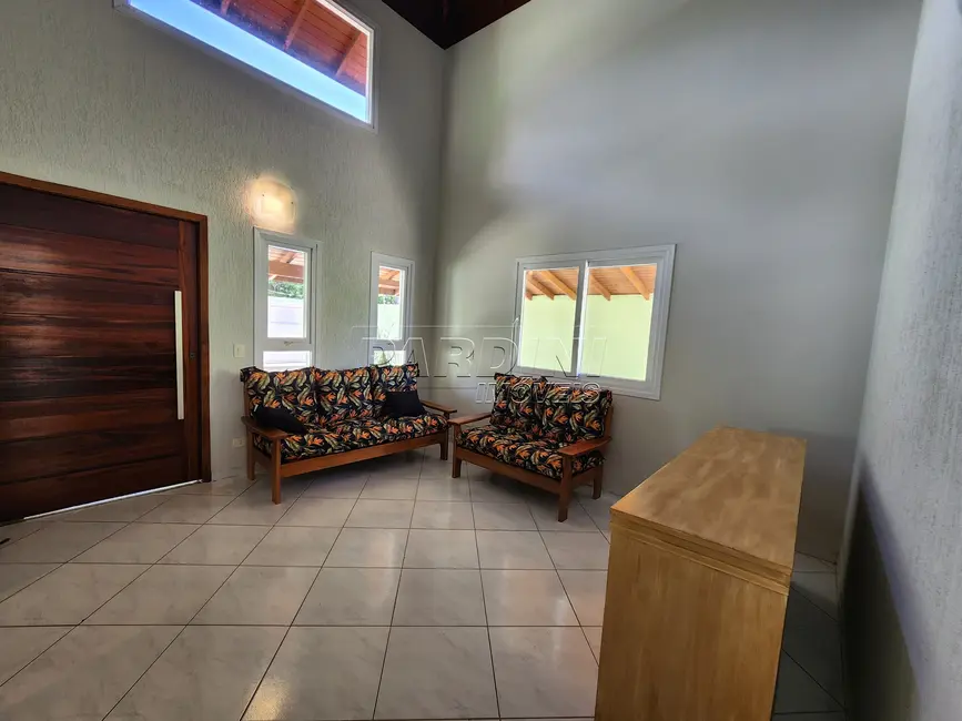 Foto 9 de Casa com 5 quartos à venda, 228m2 em Ubatuba - SP