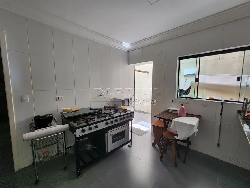 Foto 16 de Pousada à venda, 422m2 em Ubatuba - SP