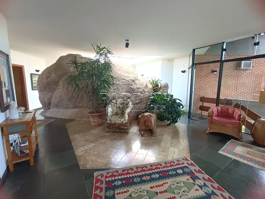 Foto 1 de Casa de Condomínio com 4 quartos à venda, 600m2 em Ubatuba - SP