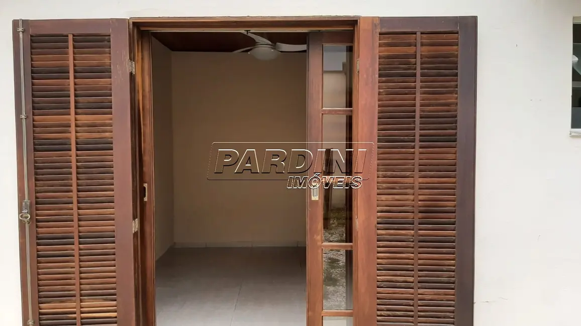 Casa com 4 quartos para alugar, 249m2 em Ubatuba - SP - imagem 9 Foto 9 de Casa com 4 quartos para alugar, 249m2 em Ubatuba - SP