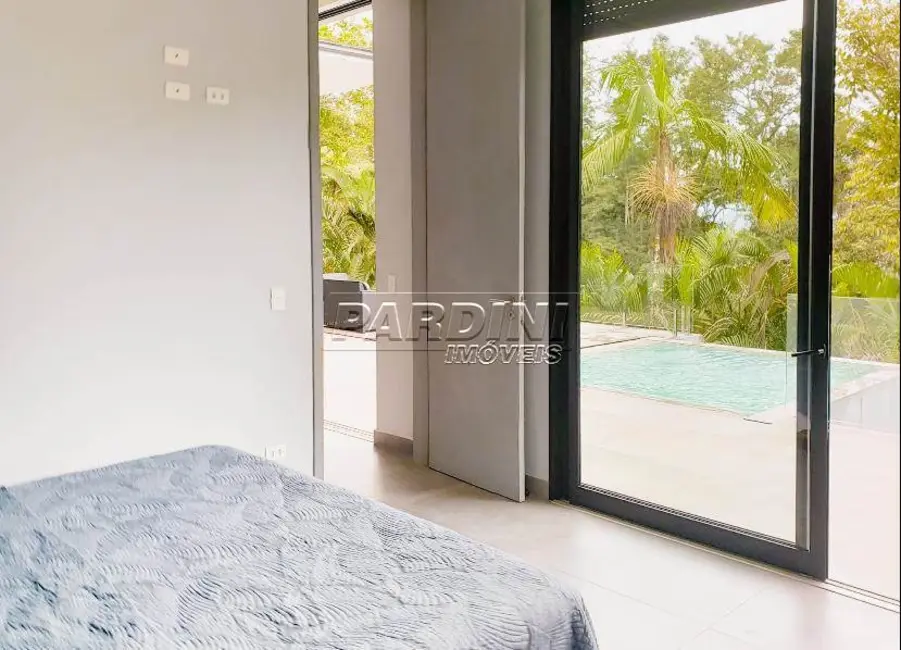 Foto 4 de Casa de Condomínio com 3 quartos à venda em Ubatuba - SP