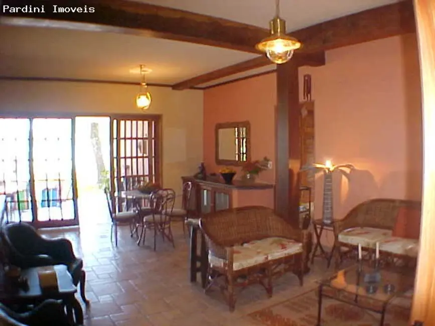 Foto 5 de Casa com 9 quartos à venda em Ubatuba - SP