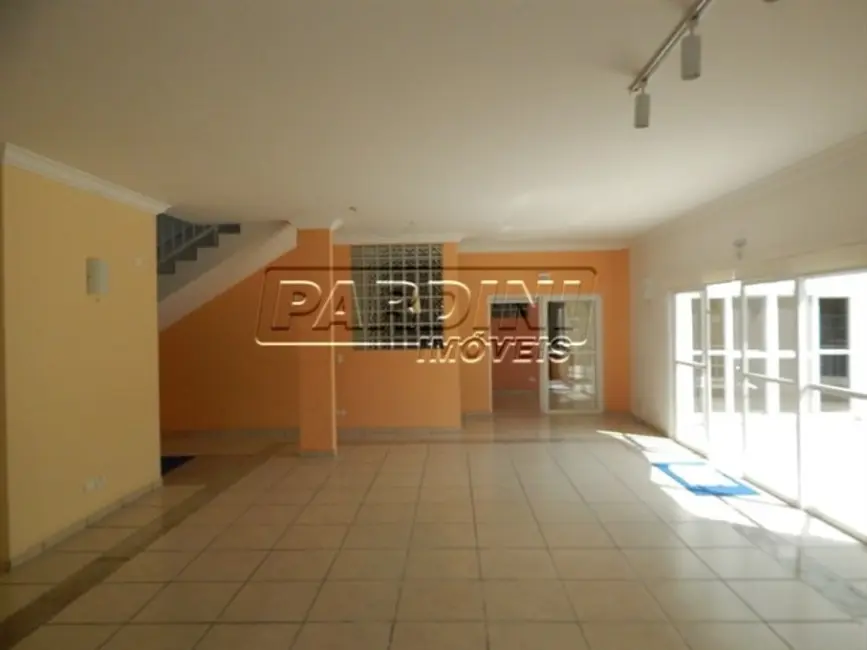 Foto 4 de Loja à venda e para alugar, 675m2 em Ubatuba - SP