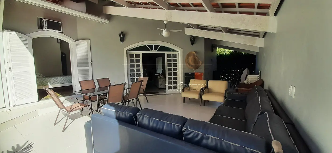 Foto 6 de Casa de Condomínio com 4 quartos à venda, 180m2 em Ubatuba - SP