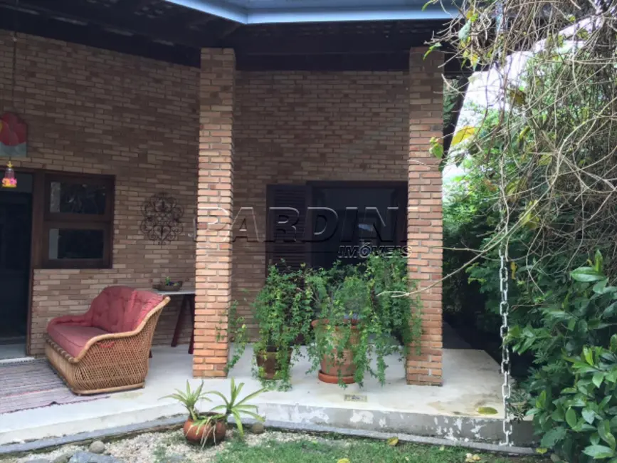 Foto 5 de Casa de Condomínio com 5 quartos à venda, 250m2 em Ubatuba - SP