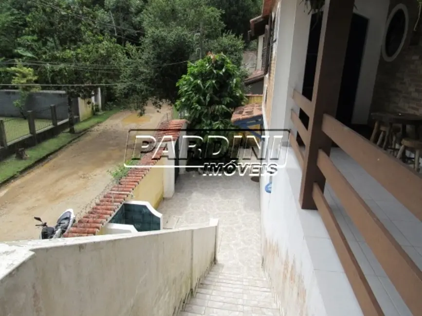 Pousada com 6 quartos à venda, 300m2 em Ubatuba - SP - imagem 8 Foto 8 de Pousada com 6 quartos à venda, 300m2 em Ubatuba - SP