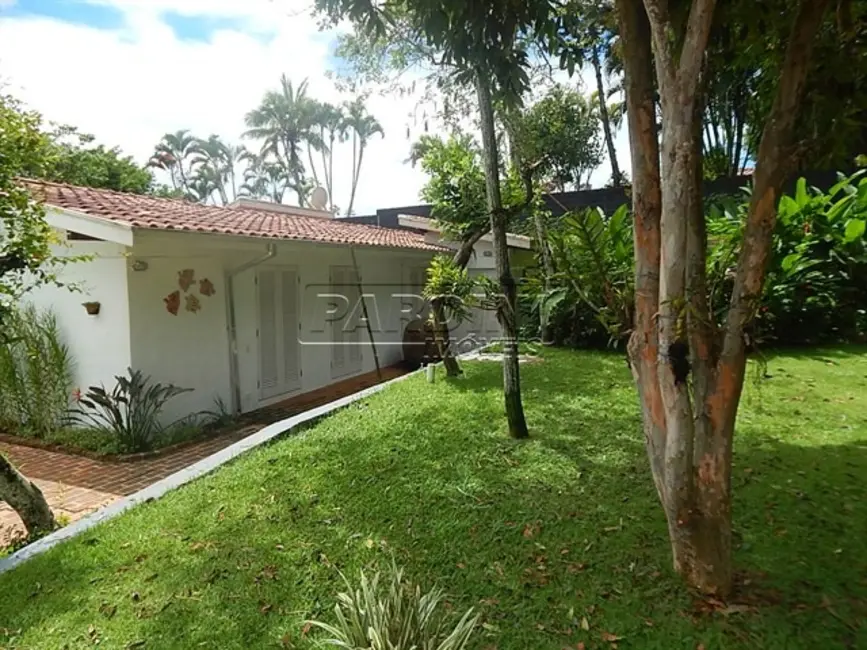 Casa de Condomínio com 5 quartos à venda, 200m2 em Ubatuba - SP - imagem 7 Foto 7 de Casa de Condomínio com 5 quartos à venda, 200m2 em Ubatuba - SP