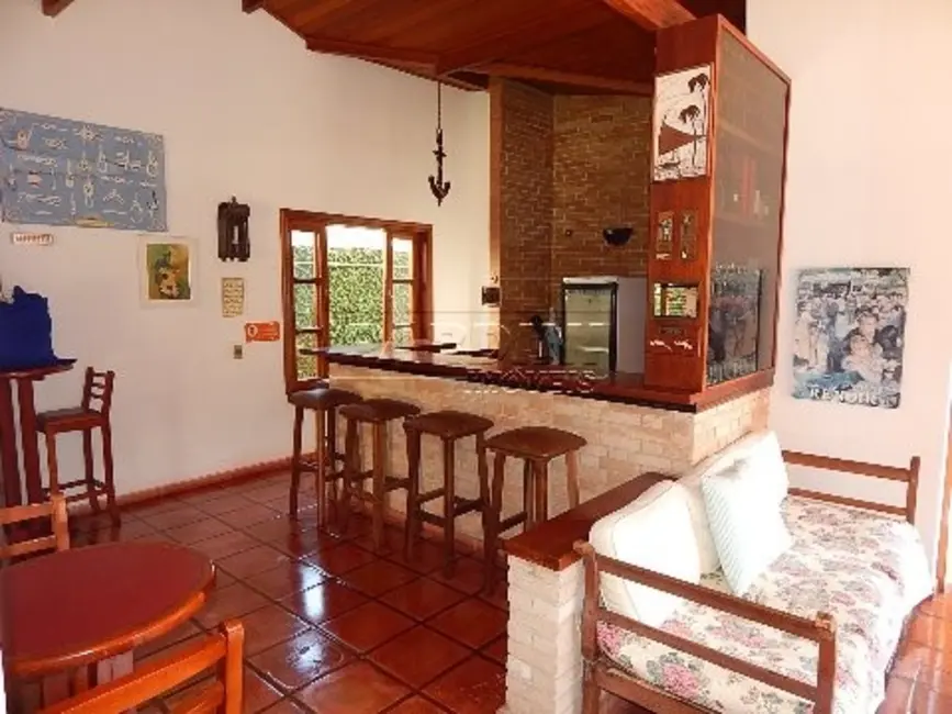 Foto 5 de Pousada com 10 quartos à venda, 521m2 em Ubatuba - SP