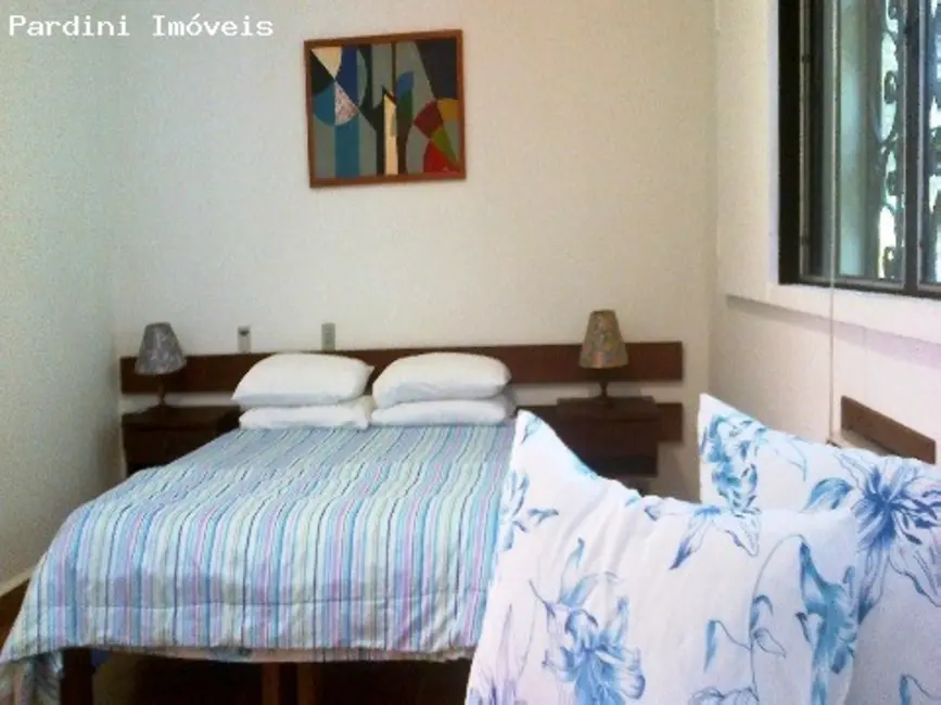 Sítio / Rancho com 9 quartos à venda, 1500m2 em Ubatuba - SP - imagem 3 Foto 3 de Sítio / Rancho com 9 quartos à venda, 1500m2 em Ubatuba - SP