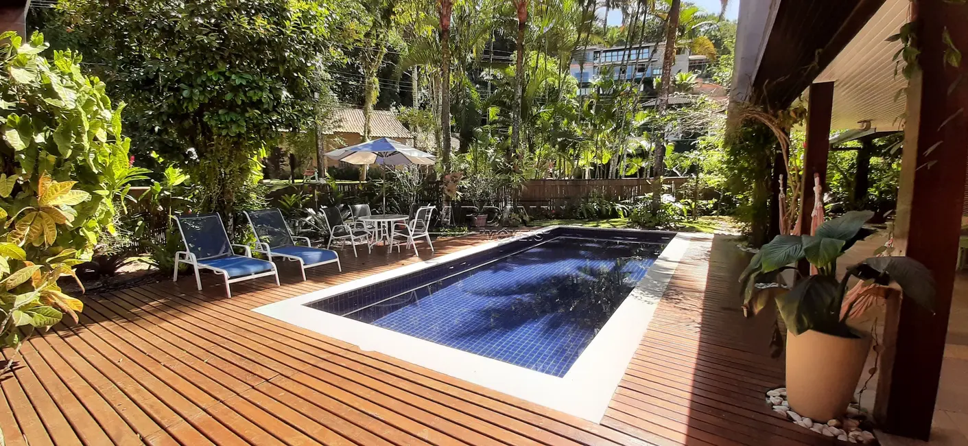 Foto 4 de Casa de Condomínio com 5 quartos à venda, 500m2 em Ubatuba - SP