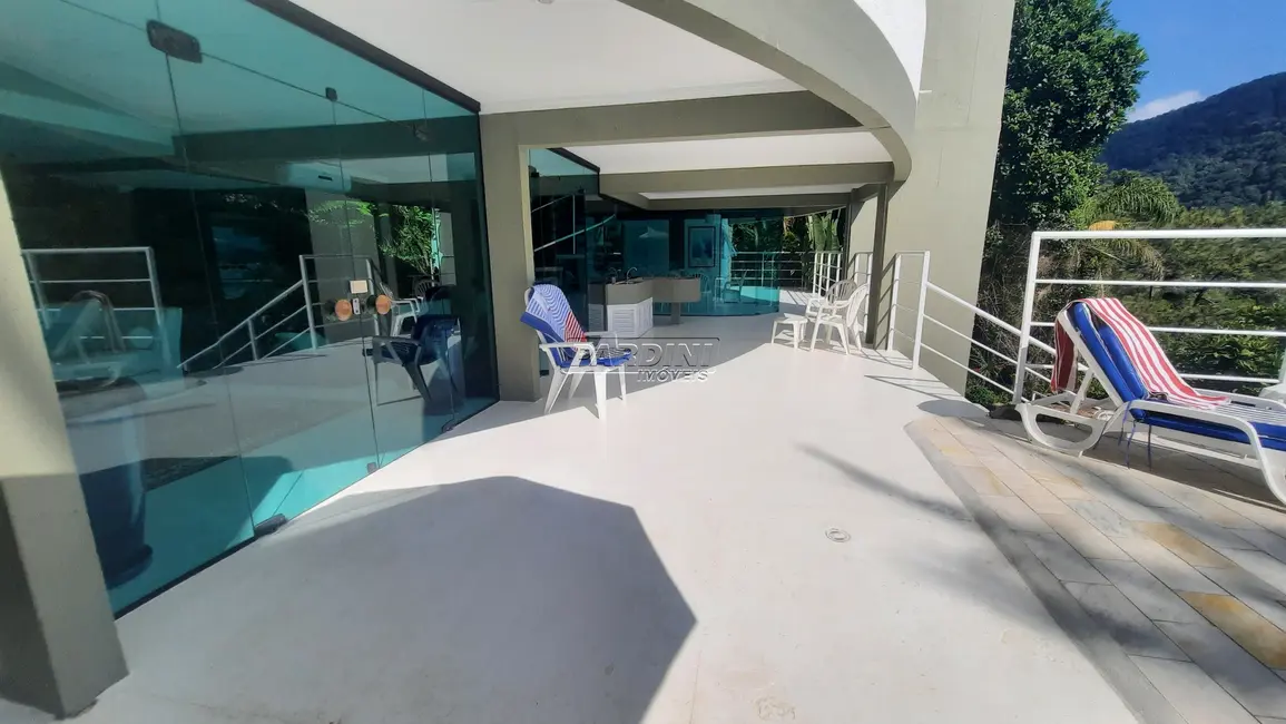 Foto 4 de Casa de Condomínio com 4 quartos à venda, 450m2 em Ubatuba - SP