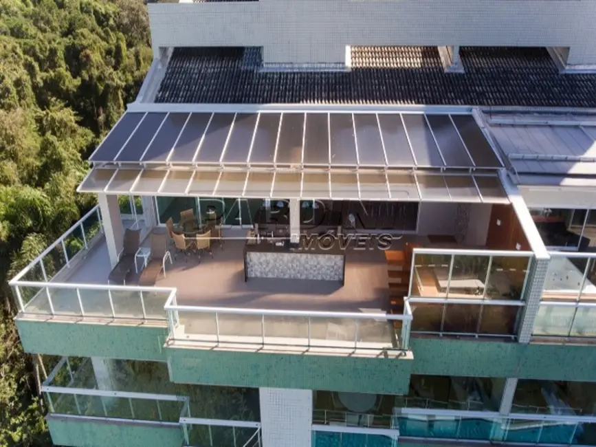 Foto 3 de Apartamento com 7 quartos à venda, 678m2 em Ubatuba - SP