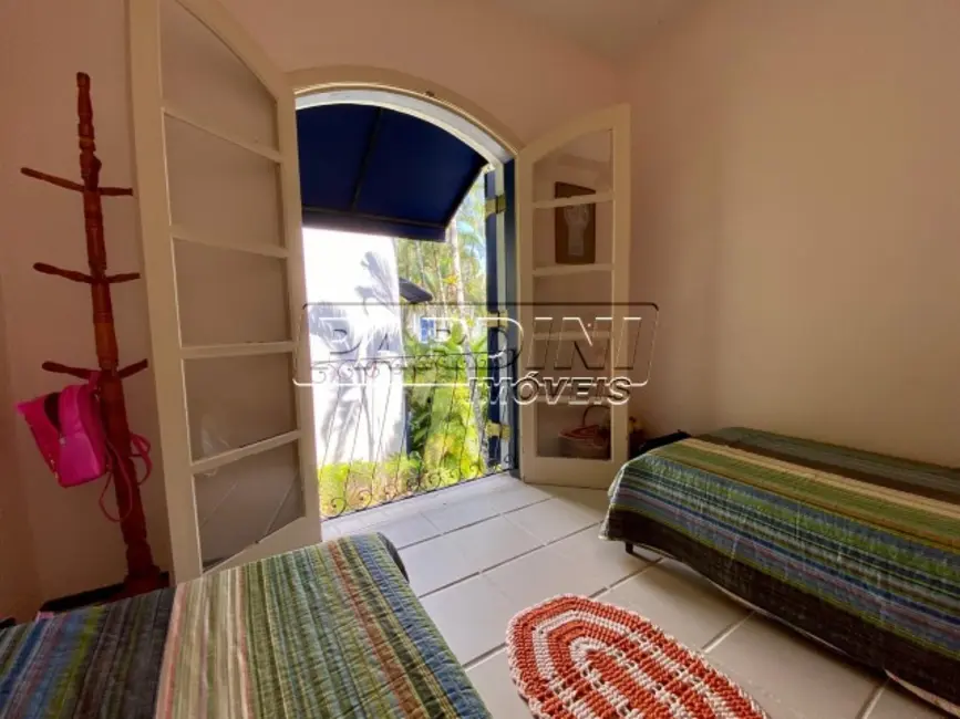 Foto 9 de Apartamento com 3 quartos à venda, 100m2 em Ubatuba - SP