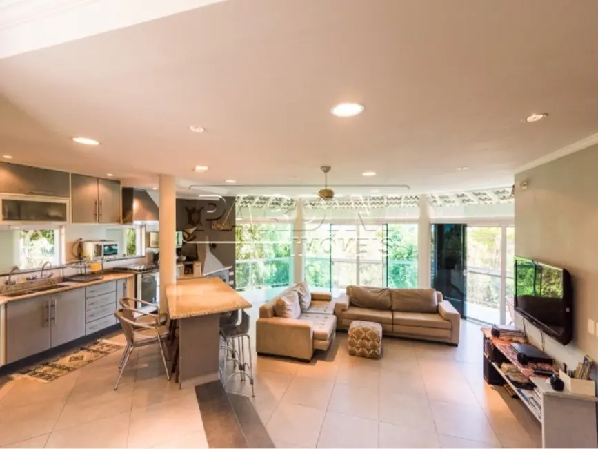 Foto 1 de Casa com 5 quartos à venda, 370m2 em Ubatuba - SP