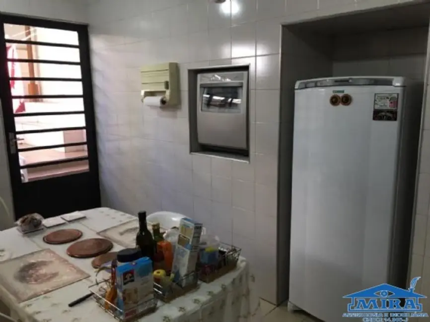 Sobrado com 3 quartos à venda, 199m2 em Planalto Paulista, São Paulo - SP - imagem 4 Foto 4 de Sobrado com 3 quartos à venda, 199m2 em Planalto Paulista, São Paulo - SP