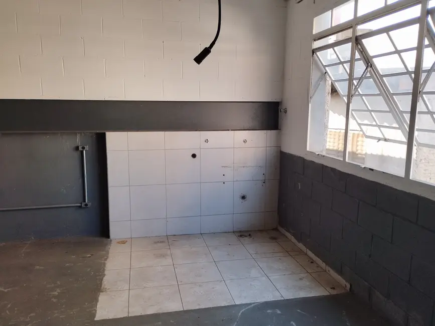 Armazém / Galpão para alugar, 180m2 em Saúde, São Paulo - SP - imagem 6 Foto 6 de Armazém / Galpão para alugar, 180m2 em Saúde, São Paulo - SP