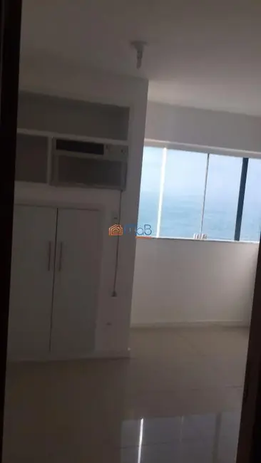 Sala Comercial com 1 quarto para alugar, 31m2 em Praia Campista, Macae - RJ - imagem 3 Foto 3 de Sala Comercial com 1 quarto para alugar, 31m2 em Praia Campista, Macae - RJ