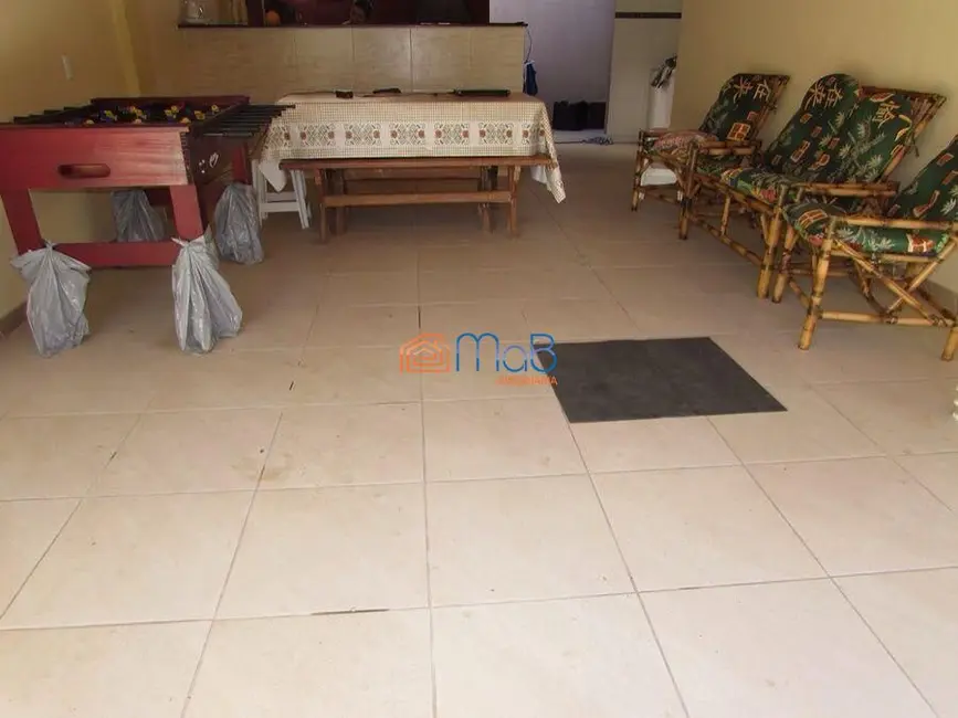 Casa com 2 quartos à venda, 180m2 em São Marcos, Macae - RJ - imagem 3 Foto 3 de Casa com 2 quartos à venda, 180m2 em São Marcos, Macae - RJ