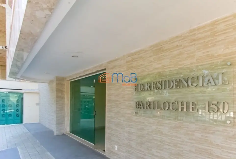 Apartamento com 2 quartos à venda, 82m2 em Cavaleiros, Macae - RJ - imagem 2 Foto 2 de Apartamento com 2 quartos à venda, 82m2 em Cavaleiros, Macae - RJ