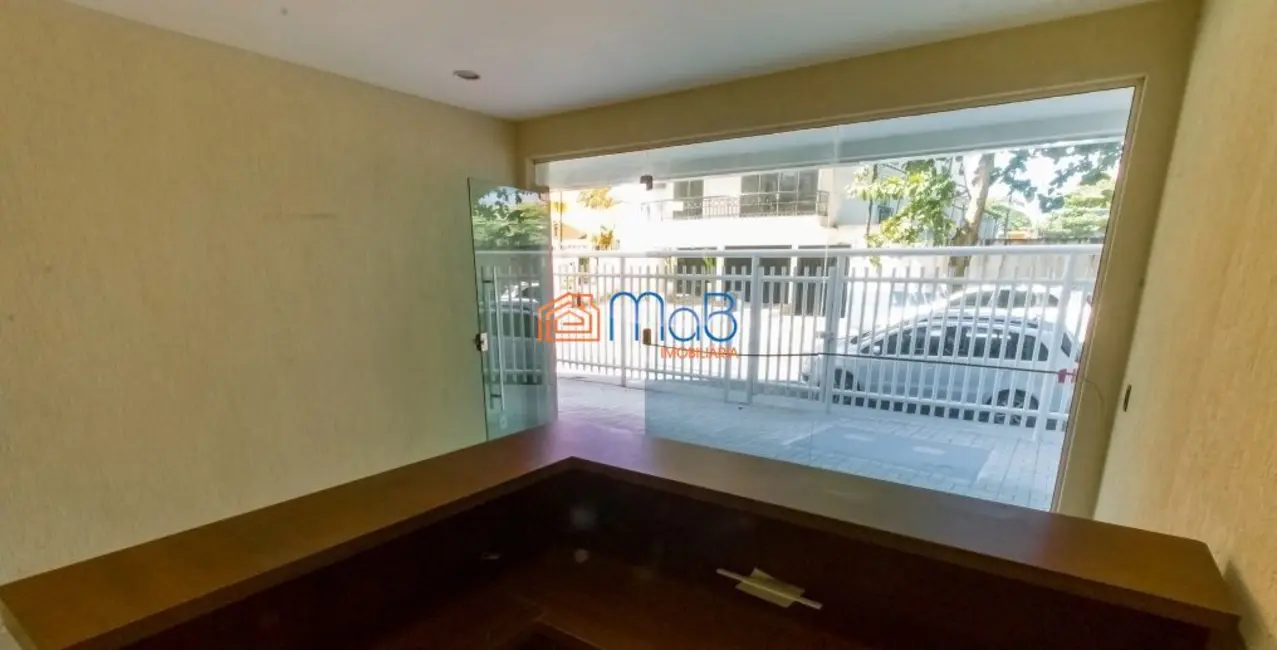 Apartamento com 2 quartos à venda, 82m2 em Cavaleiros, Macae - RJ - imagem 4 Foto 4 de Apartamento com 2 quartos à venda, 82m2 em Cavaleiros, Macae - RJ