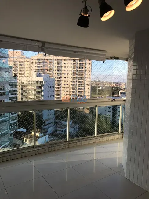 Apartamento com 3 quartos à venda, 127m2 em Glória, Macae - RJ - imagem 6 Foto 6 de Apartamento com 3 quartos à venda, 127m2 em Glória, Macae - RJ