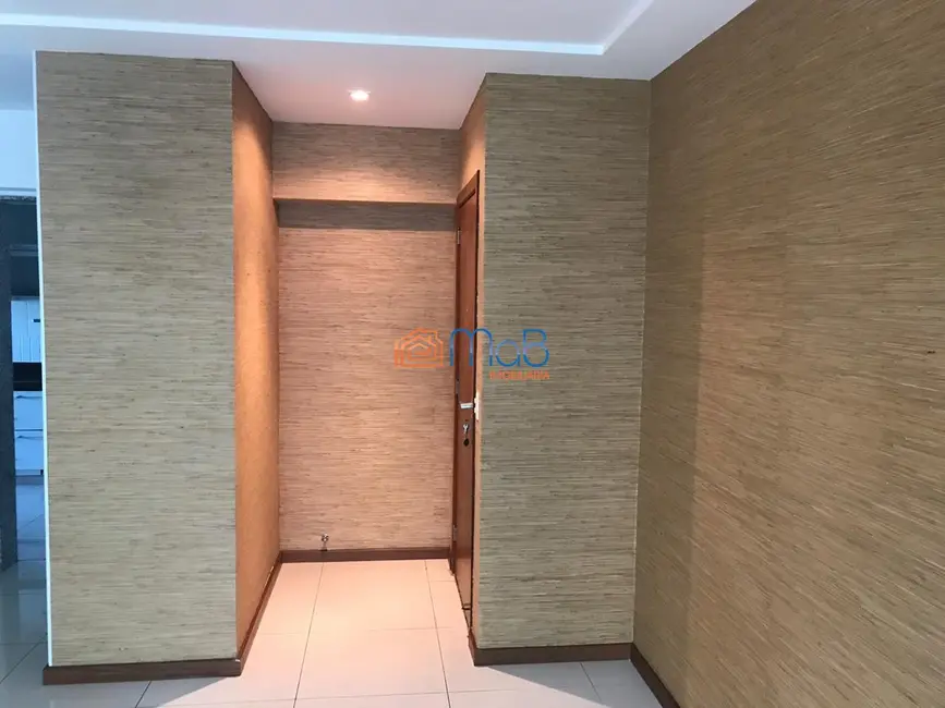 Apartamento com 3 quartos à venda, 127m2 em Glória, Macae - RJ - imagem 3 Foto 3 de Apartamento com 3 quartos à venda, 127m2 em Glória, Macae - RJ