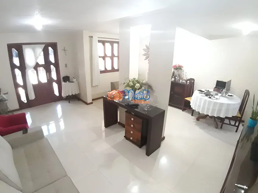 Foto 1 de Casa com 3 quartos à venda, 244m2 em Centro, Macae - RJ