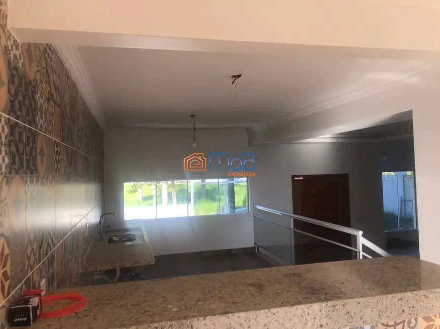 Casa de Condomínio com 4 quartos à venda, 470m2 em Mar do Norte, Rio Das Ostras - RJ - imagem 4 Foto 4 de Casa de Condomínio com 4 quartos à venda, 470m2 em Mar do Norte, Rio Das Ostras - RJ