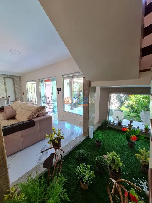 Casa com 4 quartos à venda, 400m2 em Área Rural de Macaé, Macae - RJ - imagem 9 Foto 9 de Casa com 4 quartos à venda, 400m2 em Área Rural de Macaé, Macae - RJ