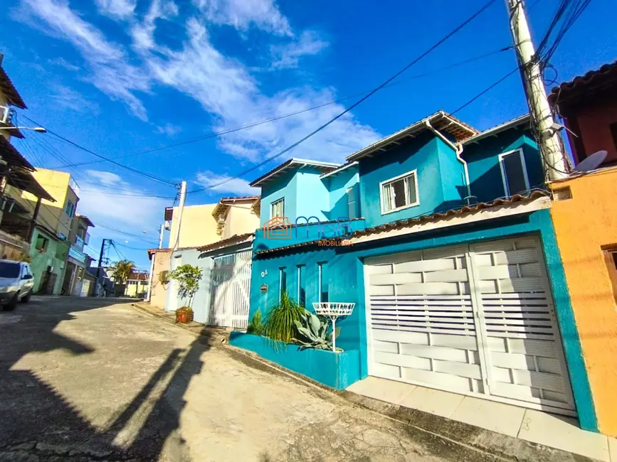 Foto 2 de Casa de Condomínio com 2 quartos à venda, 75m2 em Miramar, Macae - RJ
