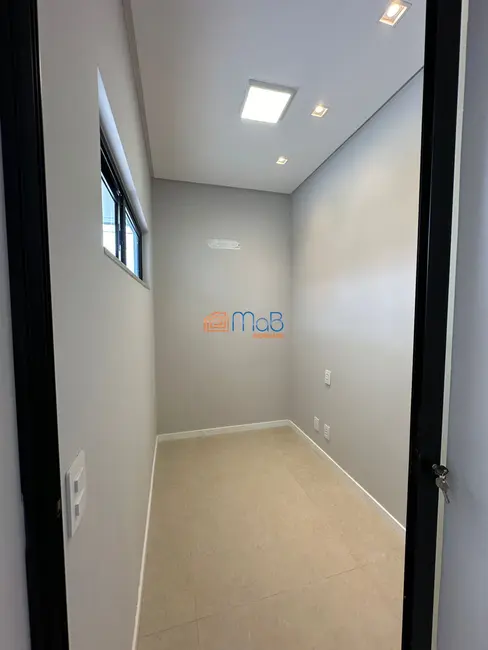 Foto 3 de Casa de Condomínio com 4 quartos à venda, 185m2 em Alphaville, Rio Das Ostras - RJ