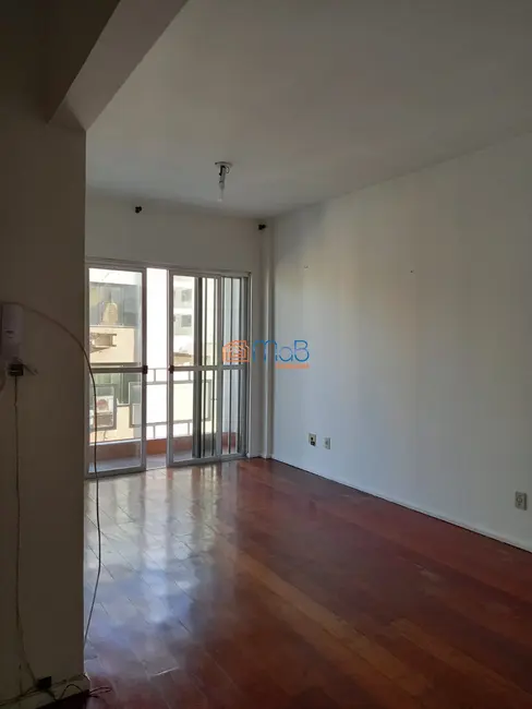 Apartamento com 2 quartos à venda, 80m2 em Centro, Macae - RJ - imagem 6 Foto 6 de Apartamento com 2 quartos à venda, 80m2 em Centro, Macae - RJ