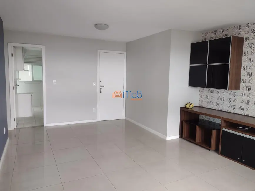 Foto 1 de Apartamento com 3 quartos à venda, 108m2 em Glória, Macae - RJ