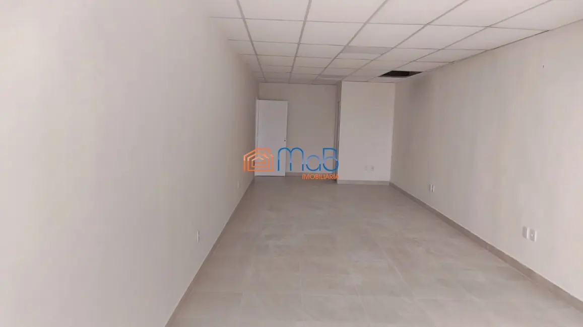 Sala Comercial com 1 quarto para alugar, 34m2 em Centro, Macae - RJ - imagem 4 Foto 4 de Sala Comercial com 1 quarto para alugar, 34m2 em Centro, Macae - RJ