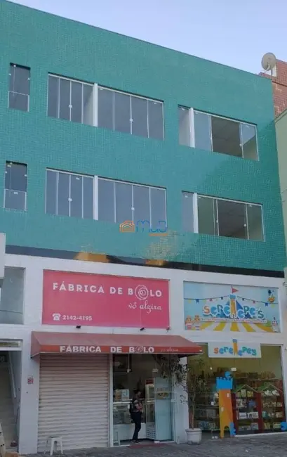 Sala Comercial com 1 quarto para alugar, 34m2 em Centro, Macae - RJ - imagem 1 Foto 1 de Sala Comercial com 1 quarto para alugar, 34m2 em Centro, Macae - RJ