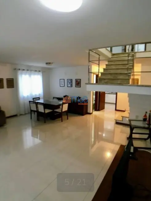 Cobertura com 3 quartos à venda, 256m2 em Glória, Macae - RJ - imagem 4 Foto 4 de Cobertura com 3 quartos à venda, 256m2 em Glória, Macae - RJ